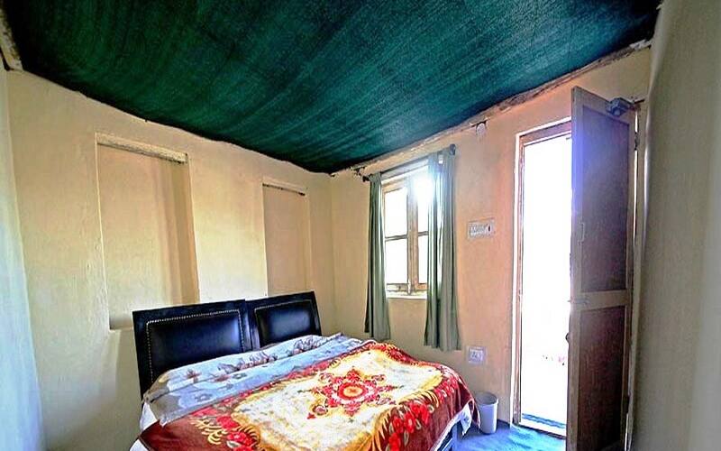 The Pangong Inn, Pangong 5